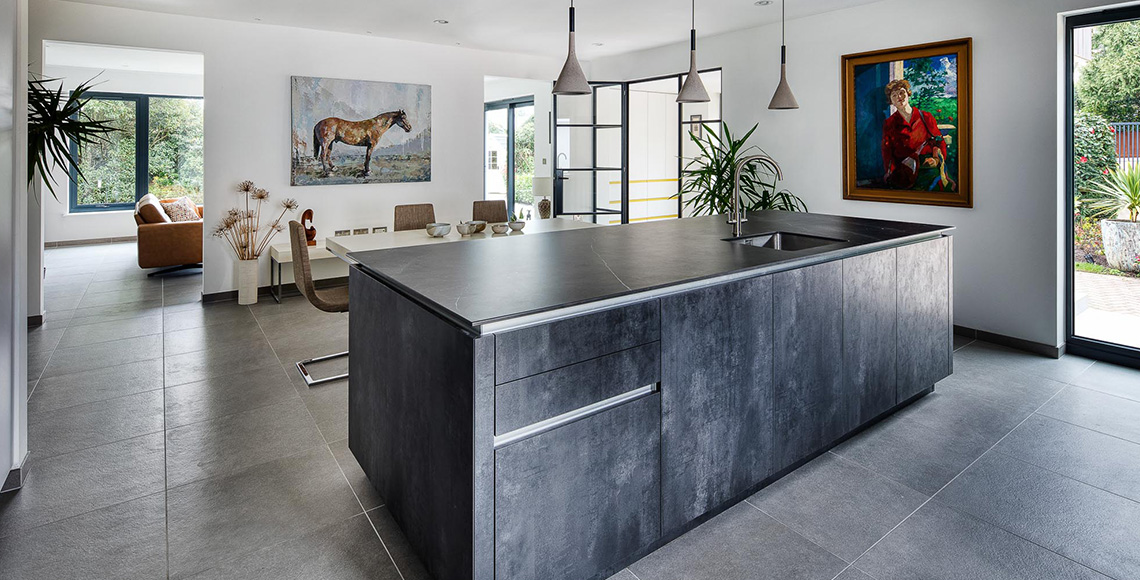 Branksome Park in Dorset - Modern Kitchen - Dining area