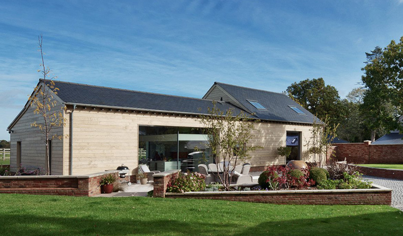 Ellingham Barns exterior view of barn conversion by Inkspace Architecture