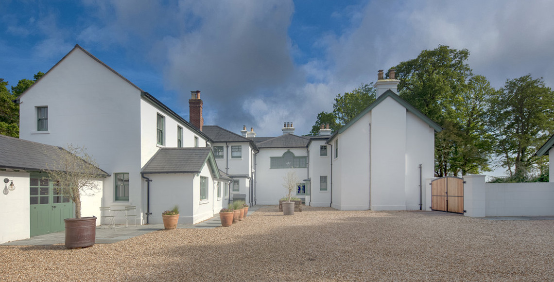 New Forest Manor - courtyard side view - InkSpace Architects
