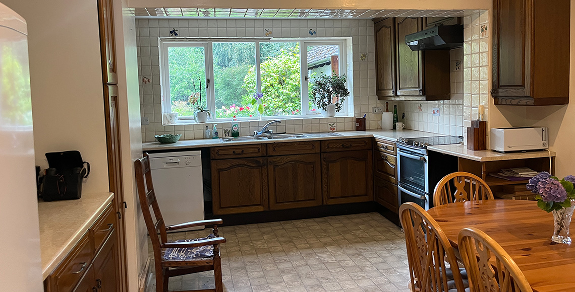 Beaulieu Cottage - Before Kitchen