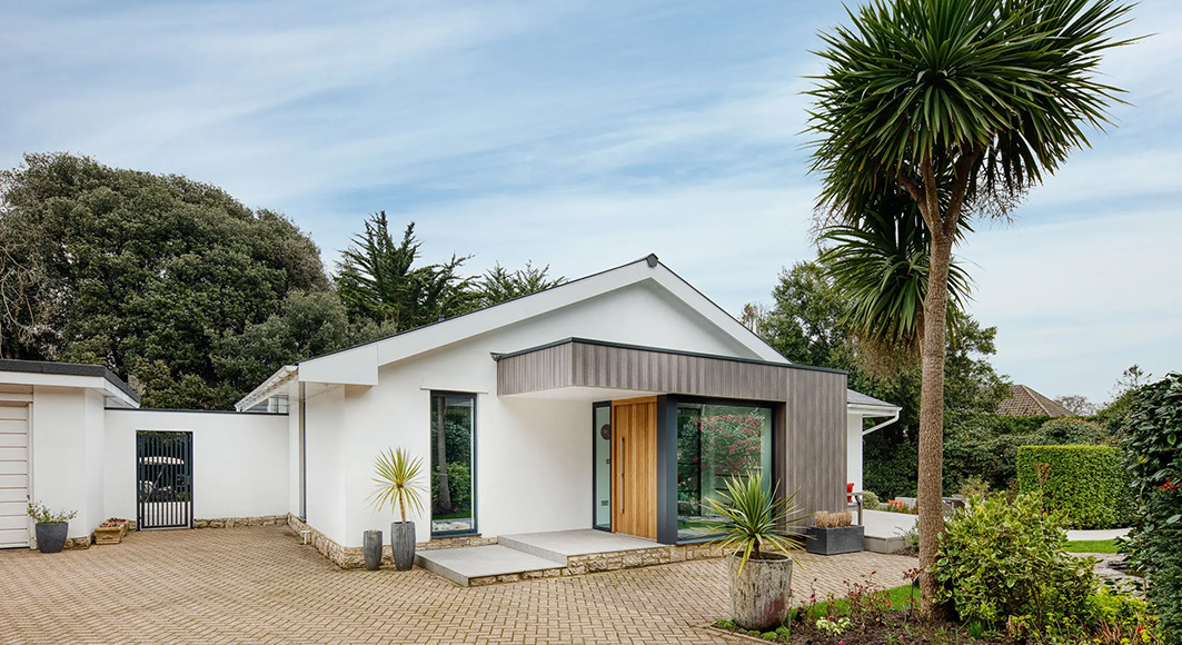 Branksome Park renovated exterior & extension - work by INKSPACE Architecture & Interiors